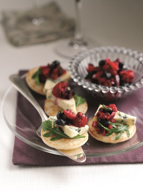 Stilton canapes with blueberry and raspberry salsa
